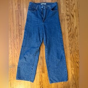 Levi’s High Waisted Straight Jean